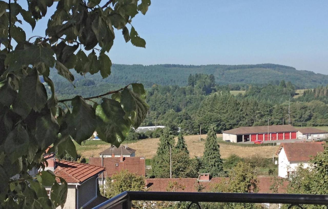 Awesome Home In Peyrat Le Chateau Buitenkant foto